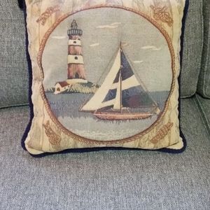 Throw pillow
